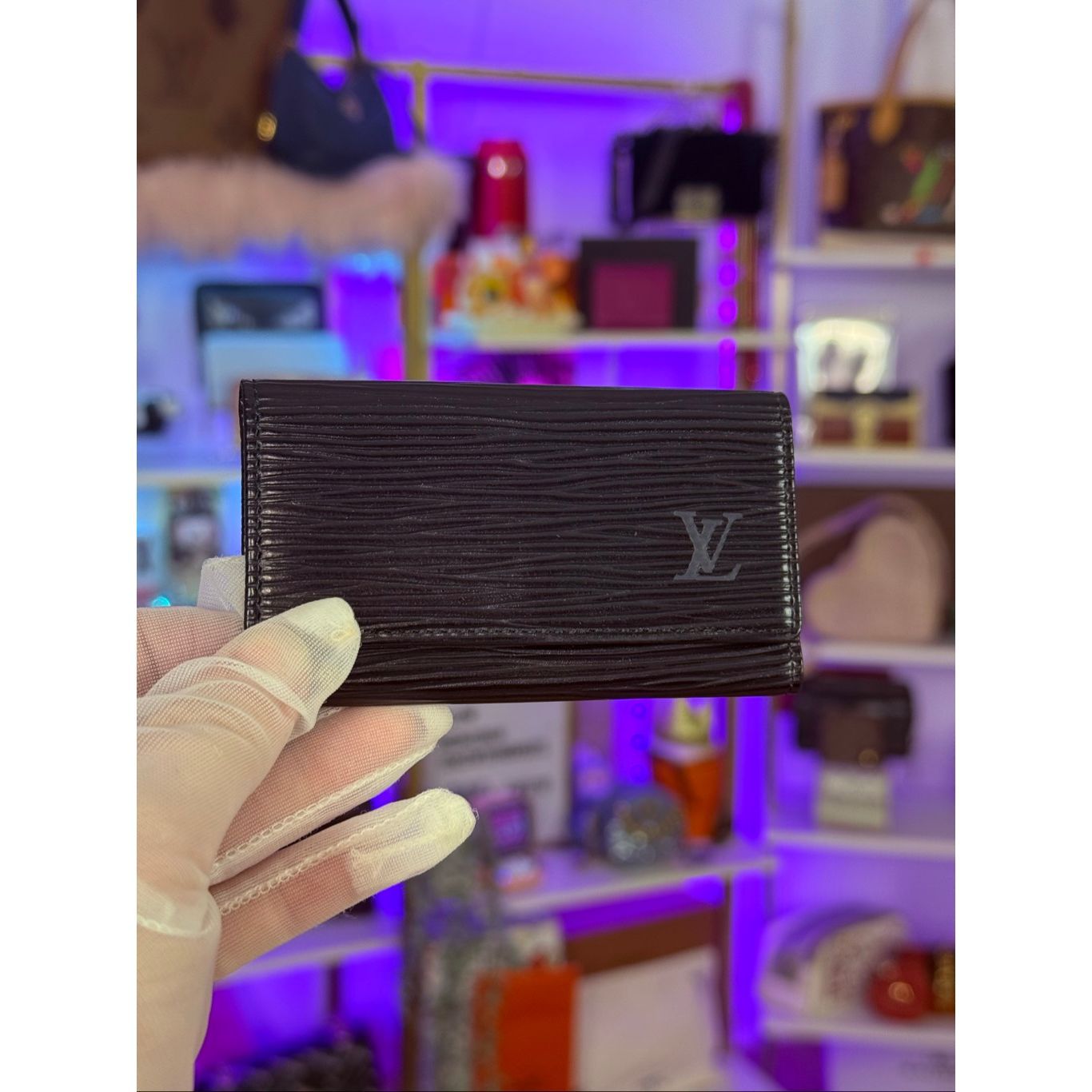 Louis Vuitton Black Epi Leather 4 Ring Key Case Wallet Vintage